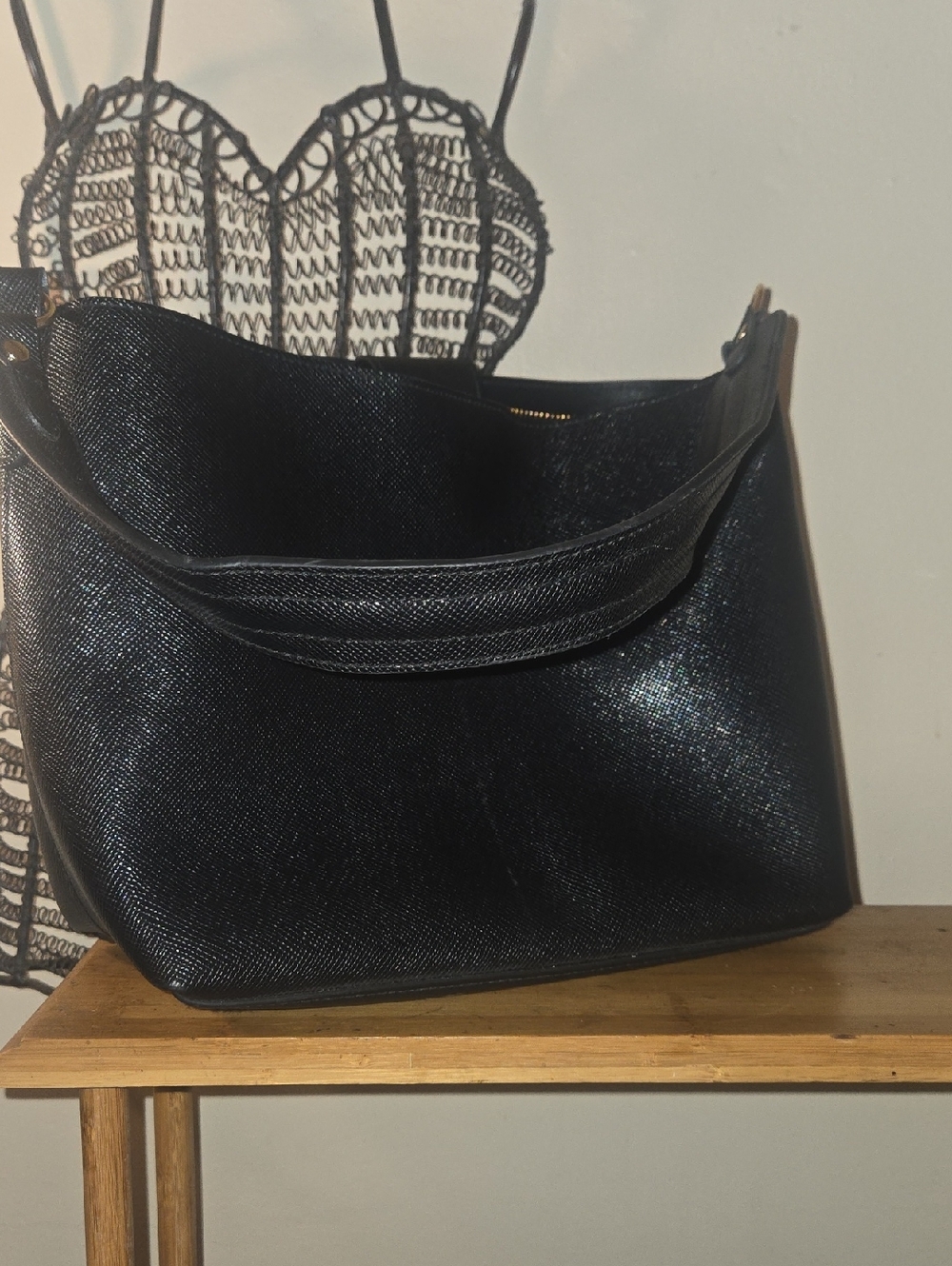 Classic Black Saffiano Tote Bag - Chic Everyday Carry